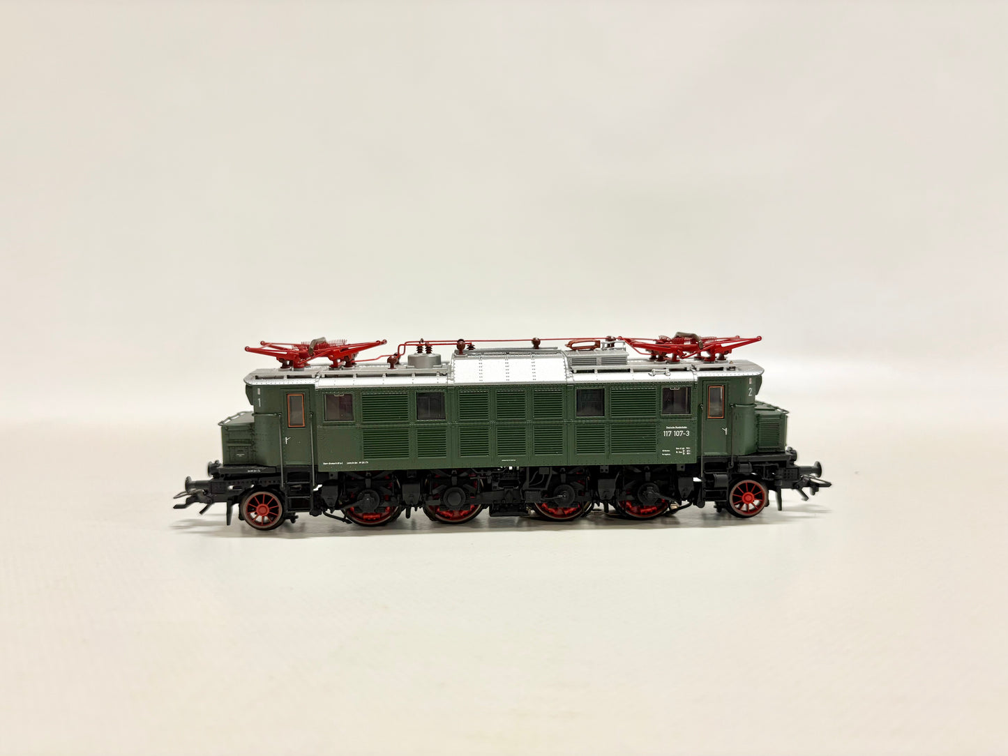 Märklin 37062 Mfx-Digital + Sound E-Lok Br 117 107-3 DB AC H0