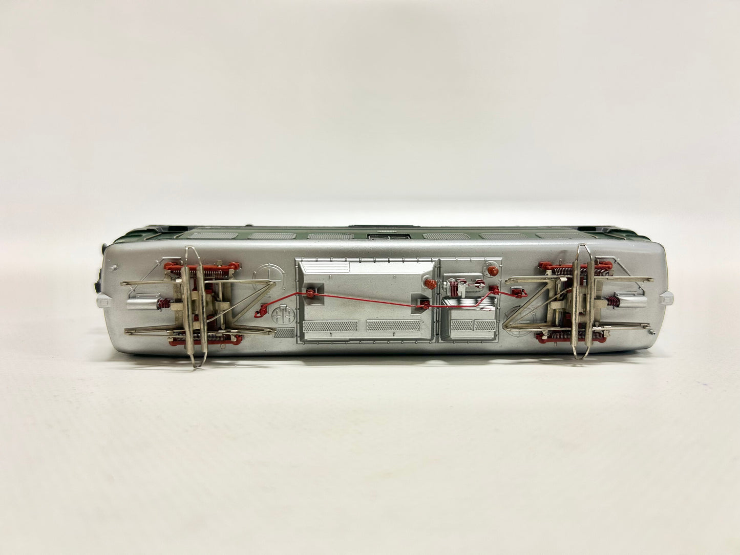 Märklin 3040 E-Lok Br 140 210-6 DB AC H0
