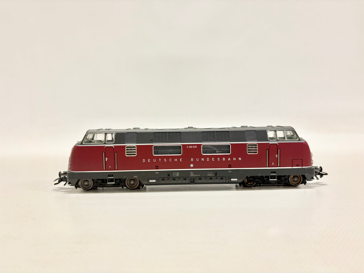 Märklin 37805 Mfx-Digital + Sound Diesellok V200 035 DB AC H0