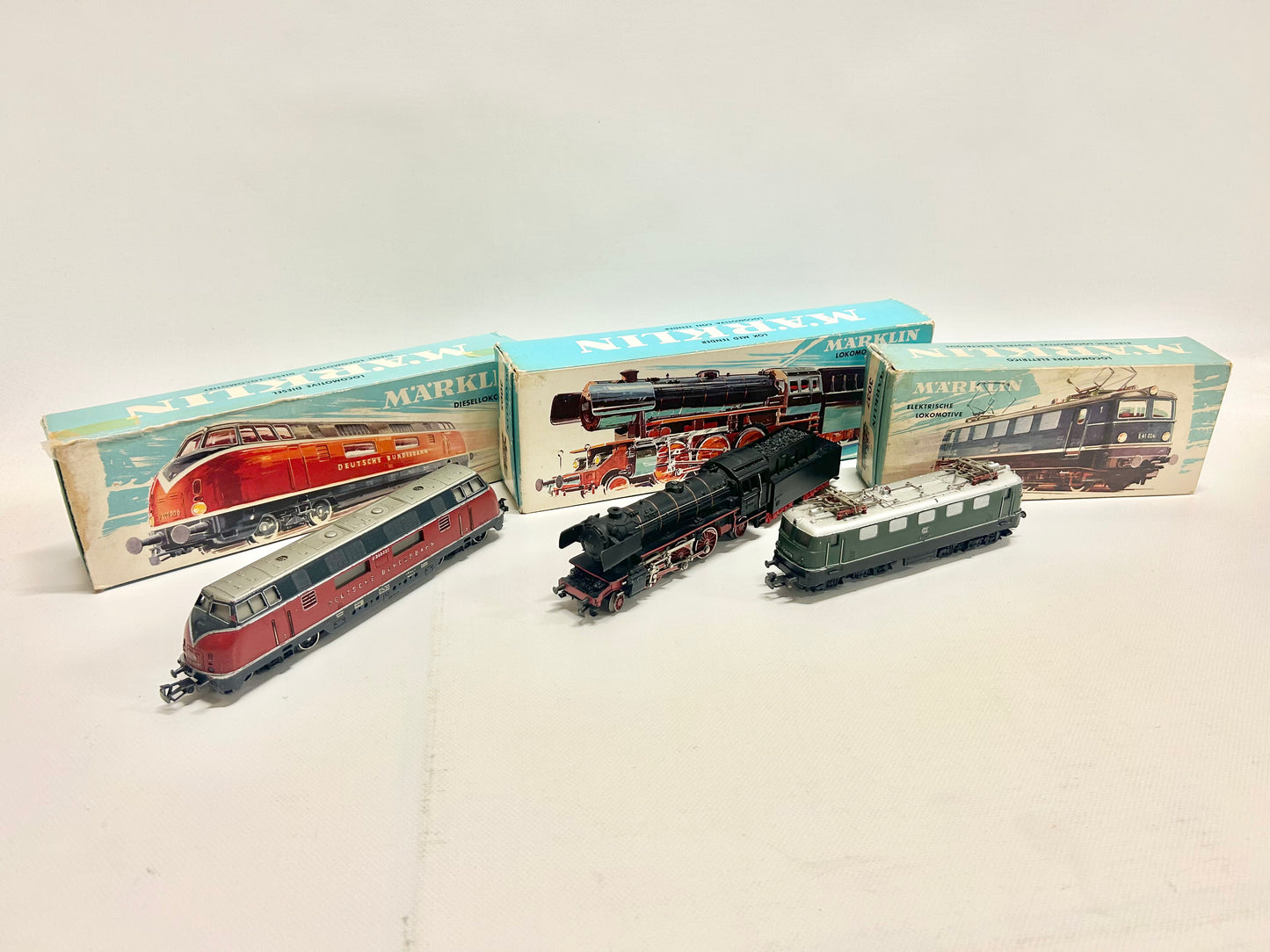 Märklin 3021 3005 3037 3x Lokomotiven Dampflok Diesellok E-Lok H0