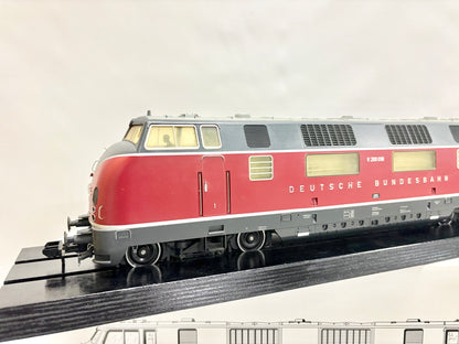Märklin 55802 Digital + Sound Diesellok V200 018 DB Spur 1