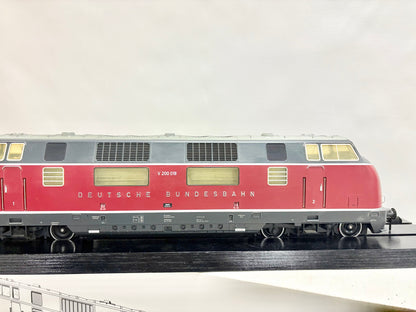 Märklin 55802 Digital + Sound Diesellok V200 018 DB Spur 1