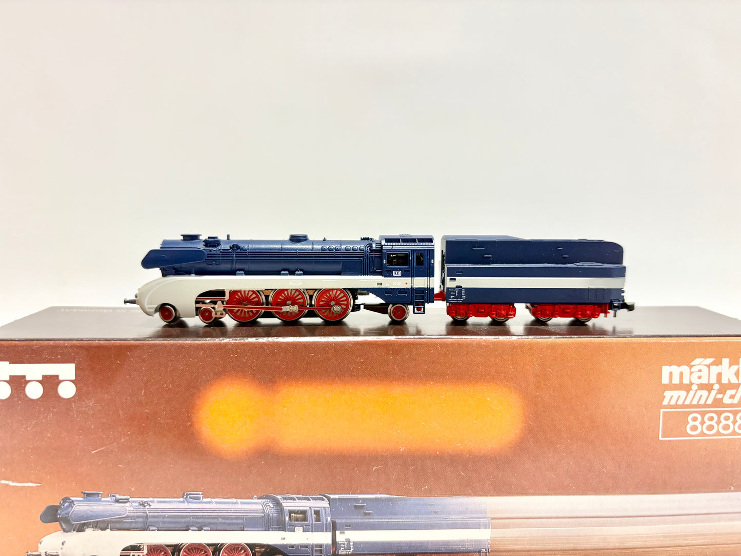 Märklin Mini Club 8888 Dampflok Br 10 001 DB Spur Z