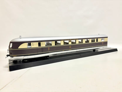Märklin 55137 Digital Diesel-Schnelltriebwagen SVT 137 DRG Spur 1