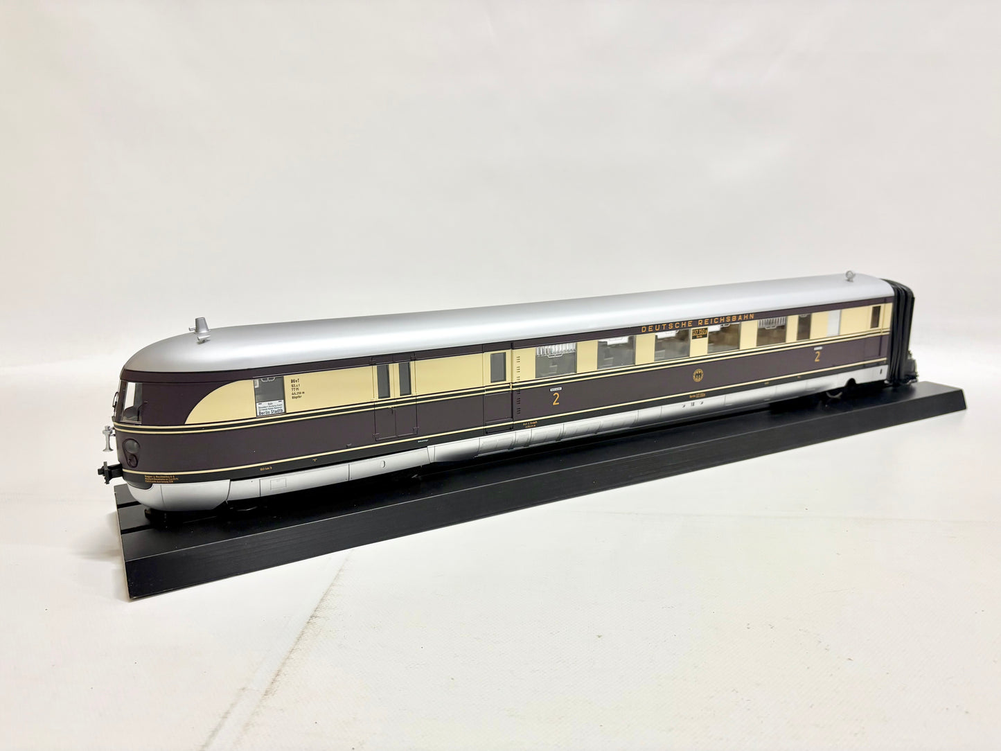 Märklin 55137 Digital Diesel-Schnelltriebwagen SVT 137 DRG Spur 1