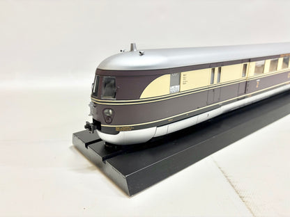 Märklin 55137 Digital Diesel-Schnelltriebwagen SVT 137 DRG Spur 1