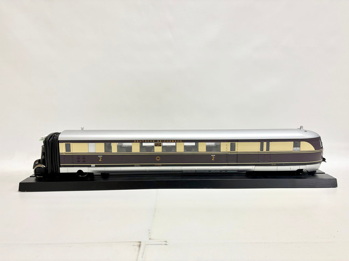 Märklin 55137 Digital Diesel-Schnelltriebwagen SVT 137 DRG Spur 1