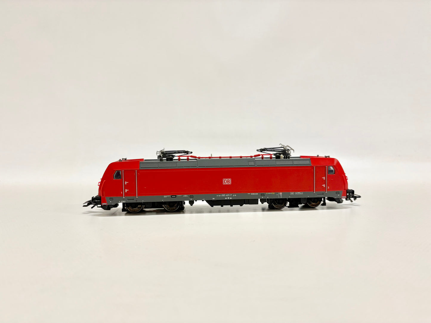 Märklin 36617 Mfx-Digital + Sound E-Lok Br 185 401-7 DB AC H0