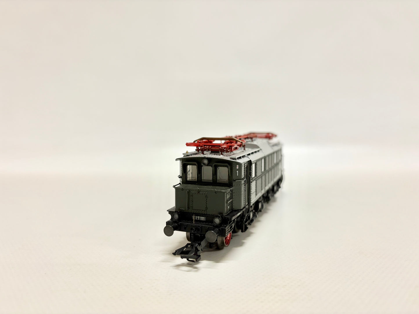 Märklin 37061 Mfx-Digital + Sound Br E17 111 DB AC H0