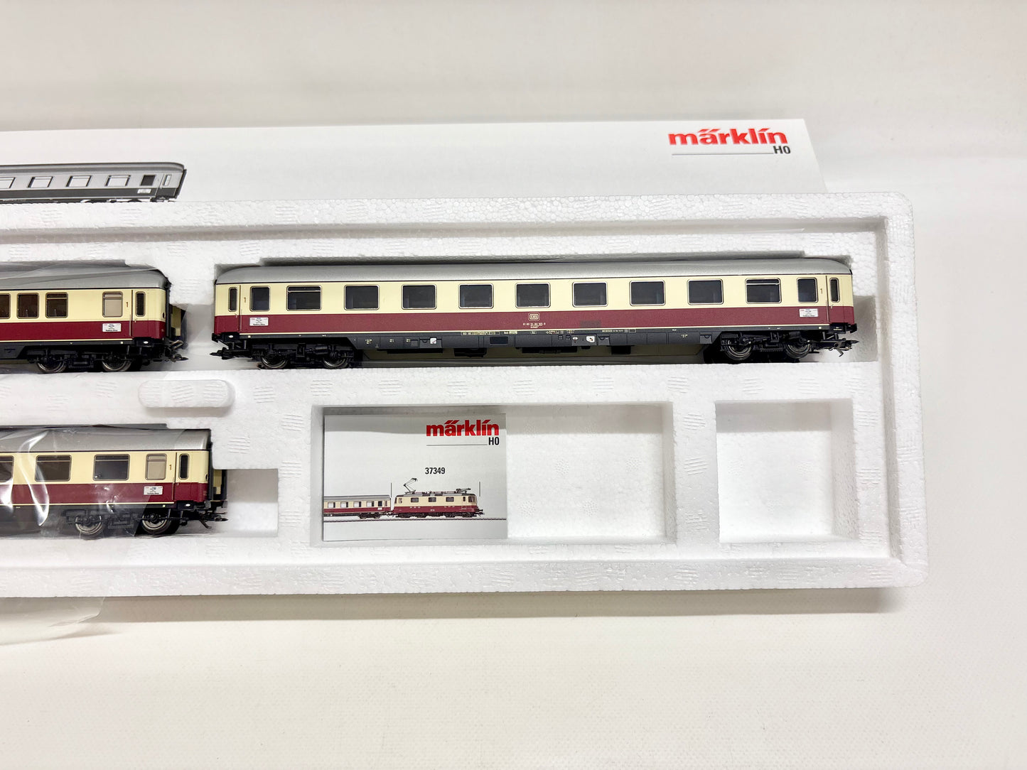 Märklin 43853 Wagen-Set Schnellzugwagen "Helvetia" Personenwagen mit Innenbeleuchtung DB AC H0