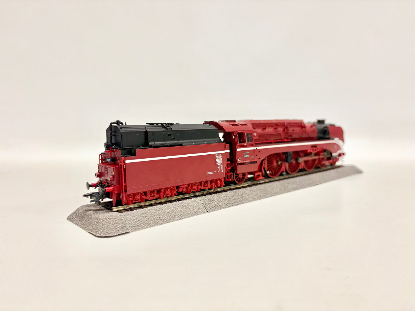 Roco 69203 Digital + Sound AC Dampflok Br 18 201 DR AC H0