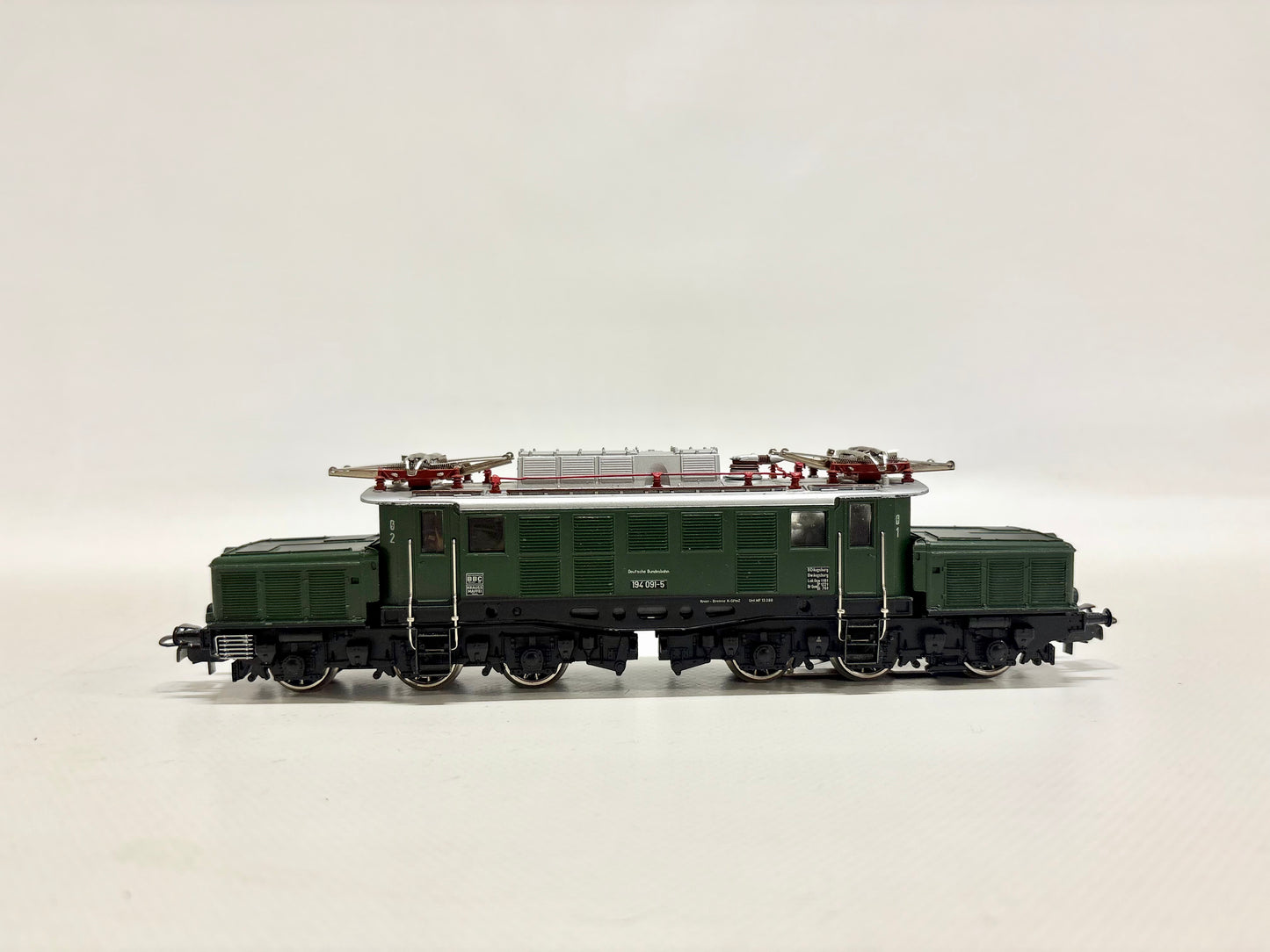 Märklin 3022 E-Lok Br 194 091-5 Deutsches Krokodil DB AC H0