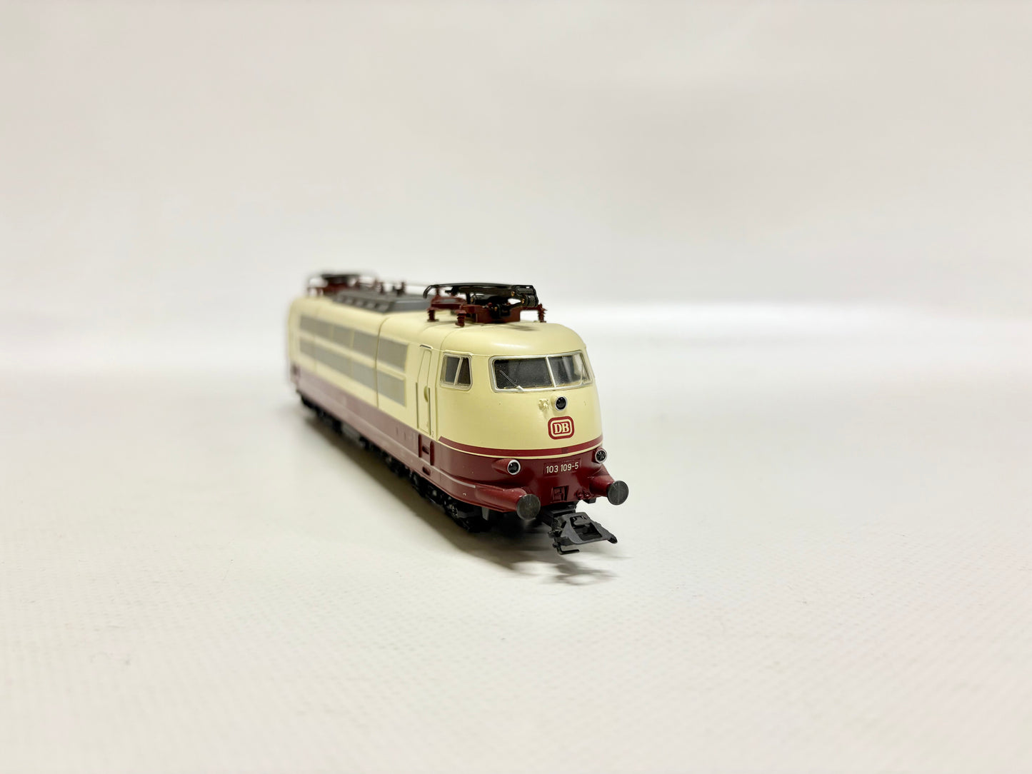 Märklin 3357 E-Lok Br 103 109-5 DB AC H0