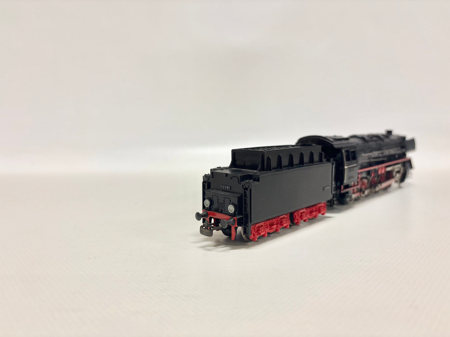 Märklin 3027 Dampflok Br 44 690 mit Telex DB AC H0