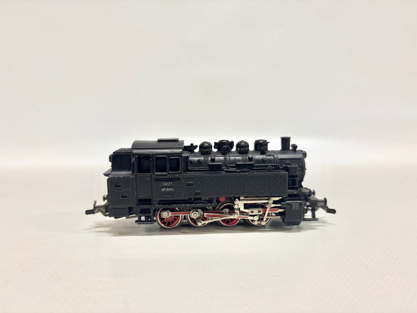 Märklin 3031 Dampflok Br 81 004 DB AC H0