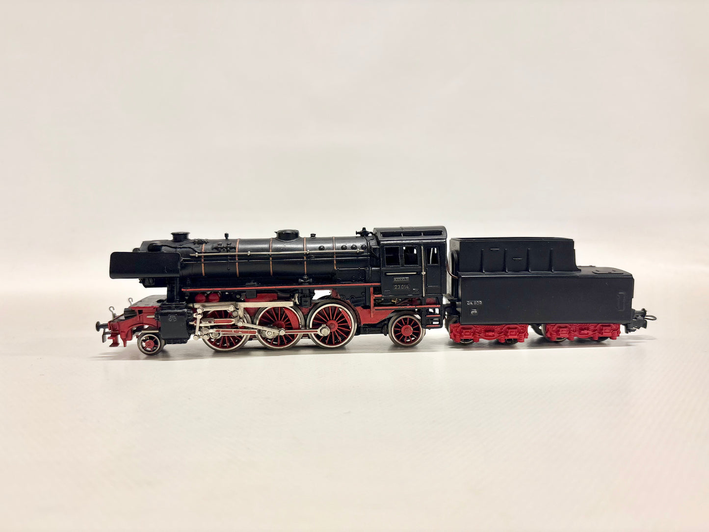 Märklin 3005 Dampflok Br 23 014 DB AC H0