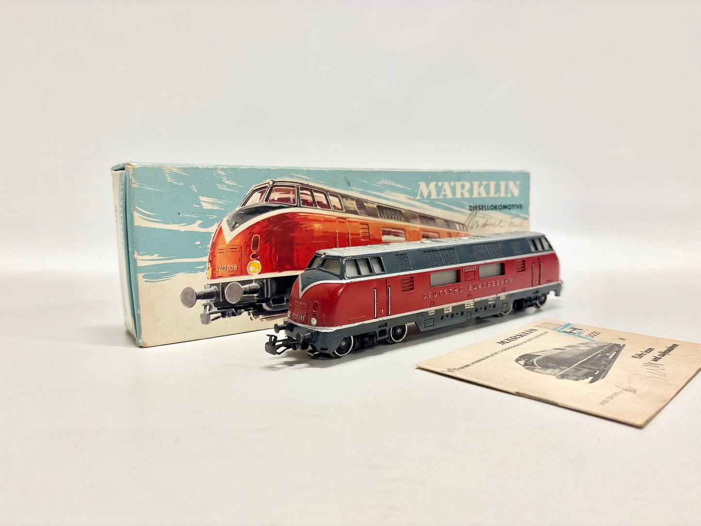 Märklin 3021 Diesellok V200 006 DB AC H0