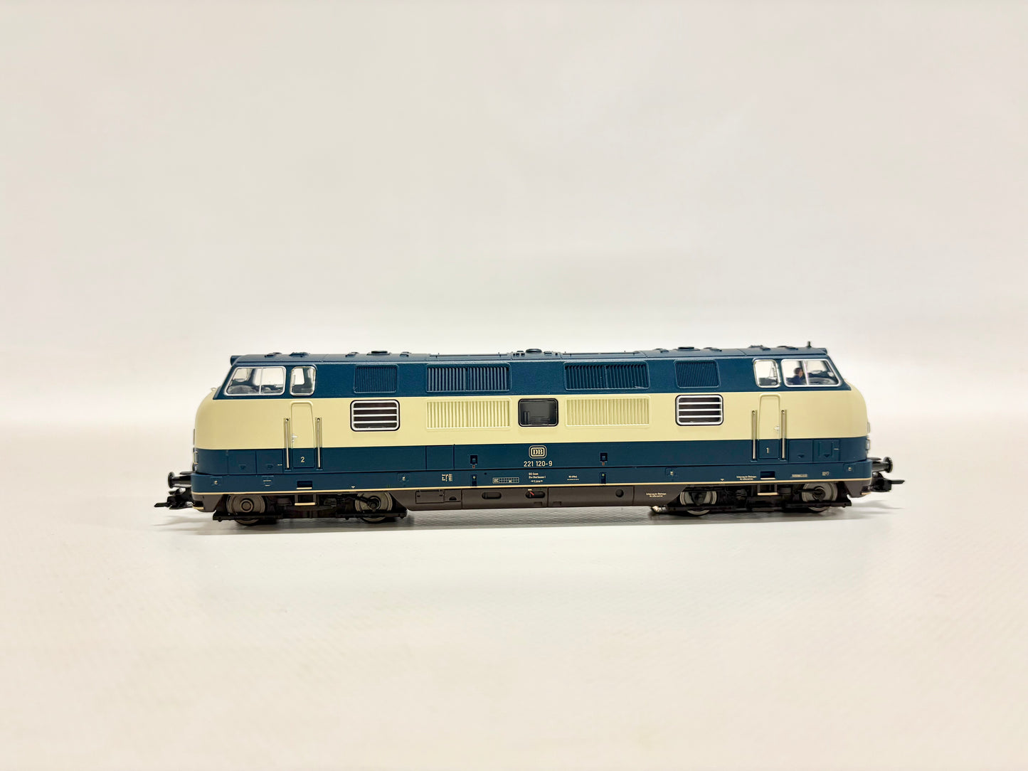 Märklin 37824 Mfx+ Digital & Sound Br 221 120-9 DB AC H0