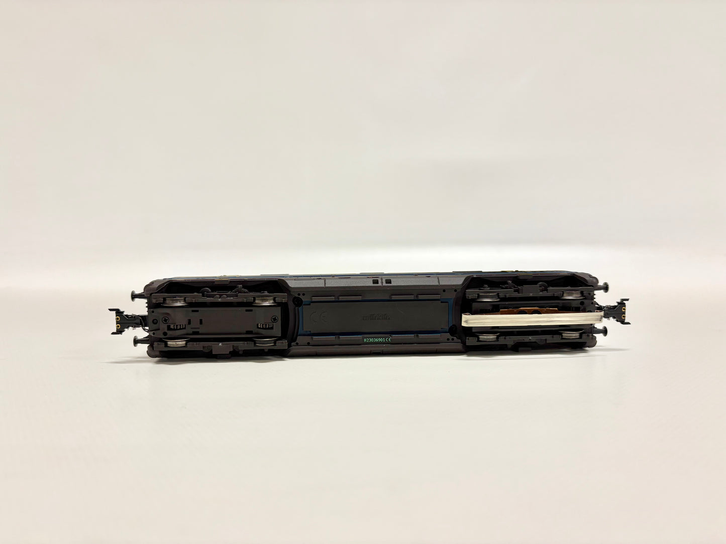 Märklin 37824 Mfx+ Digital & Sound Br 221 120-9 DB AC H0