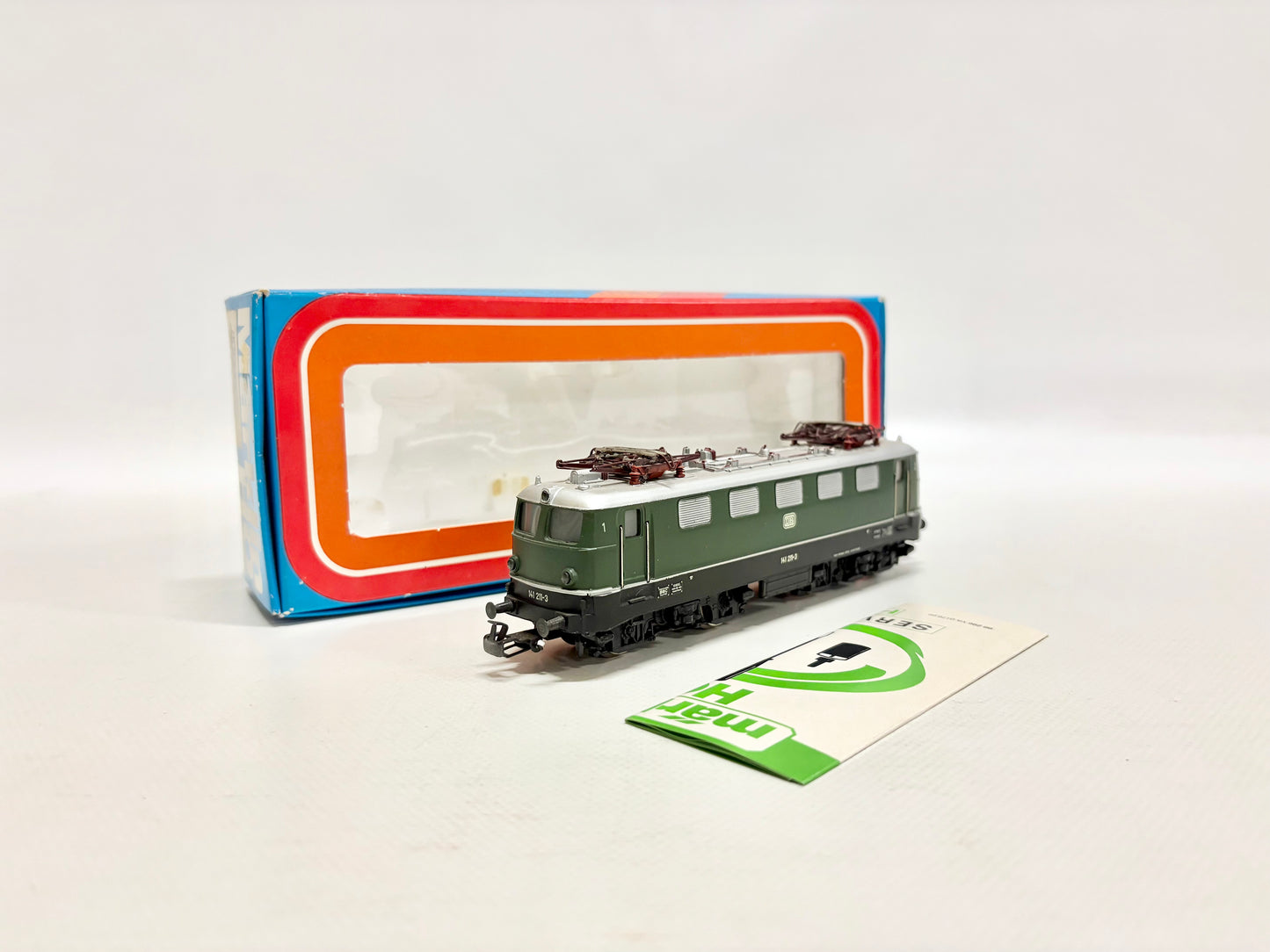 Märklin 3037 E-Lok Br 141 211-3 DB AC H0