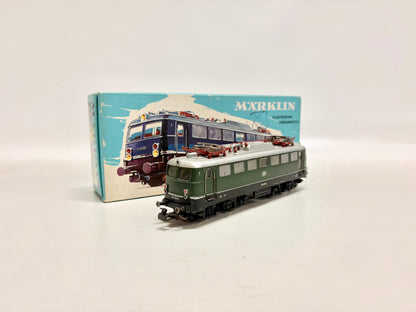 Märklin 3040 E-Lok Br 140 210-6 DB AC H0