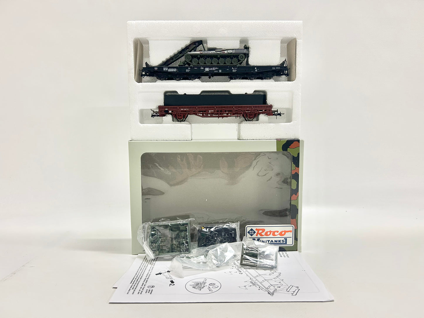 Roco Minitanks 820 Schwerlastwagen mit Panzer-Schnellbrücke H0