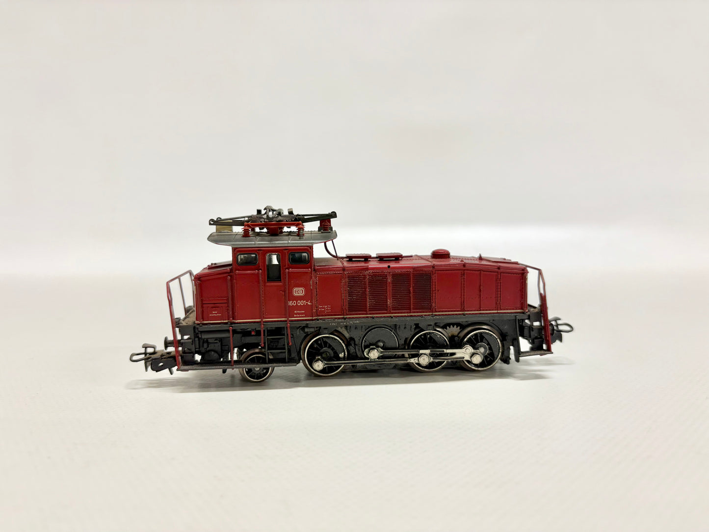 Märklin 3157 E-Lok Br 160 001-4 DB AC H0