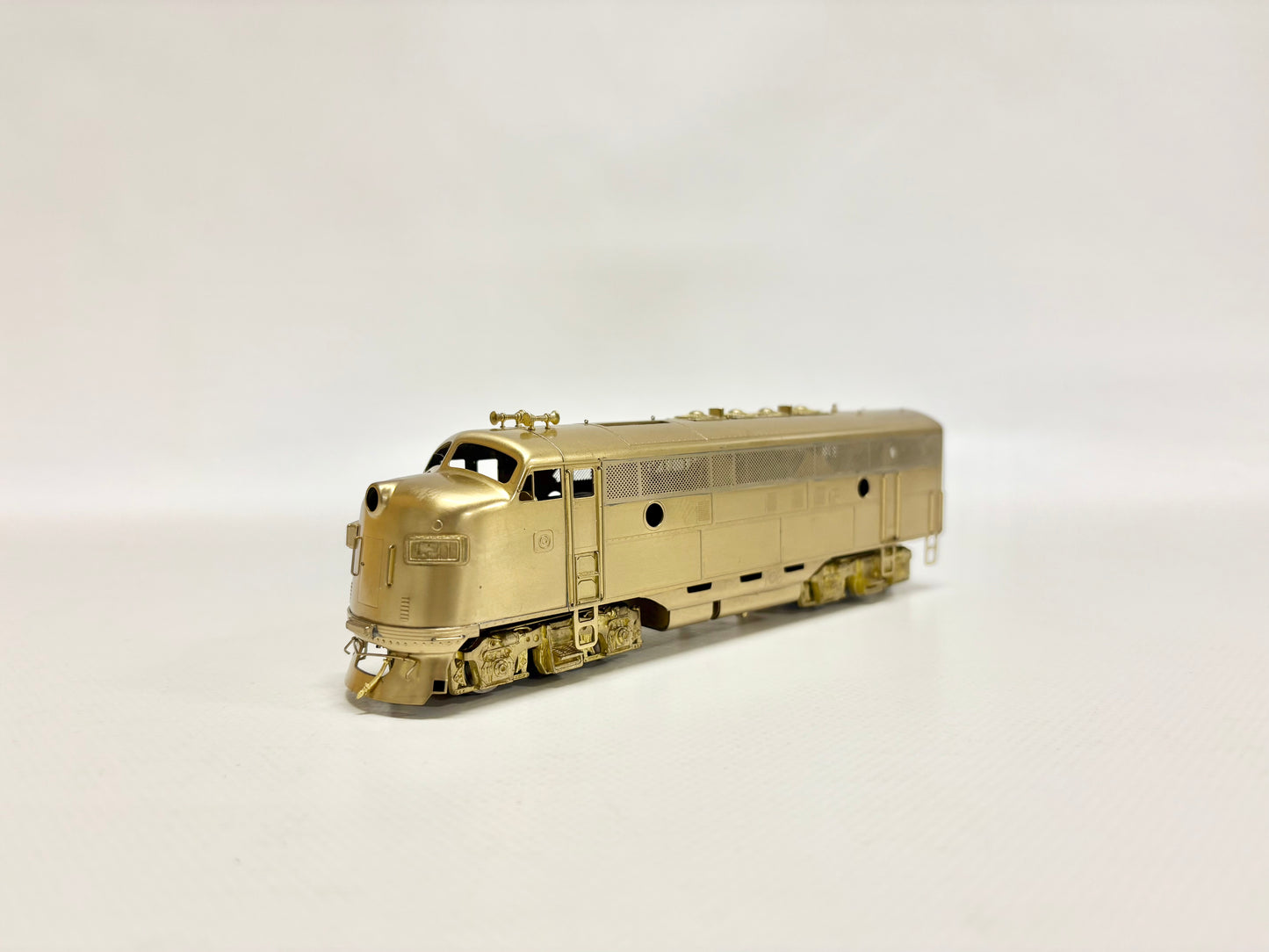 Oriental Limited Diesellok EMD F3A 1500 HP Phase III USA Brass DC H0