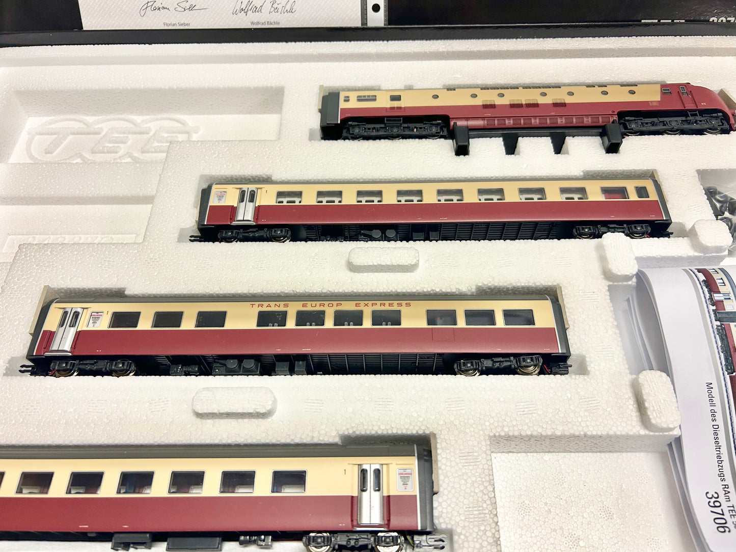 Märklin 39706 Mfx+ Digital + Sound TEE Edelweiss Triebwagen H0