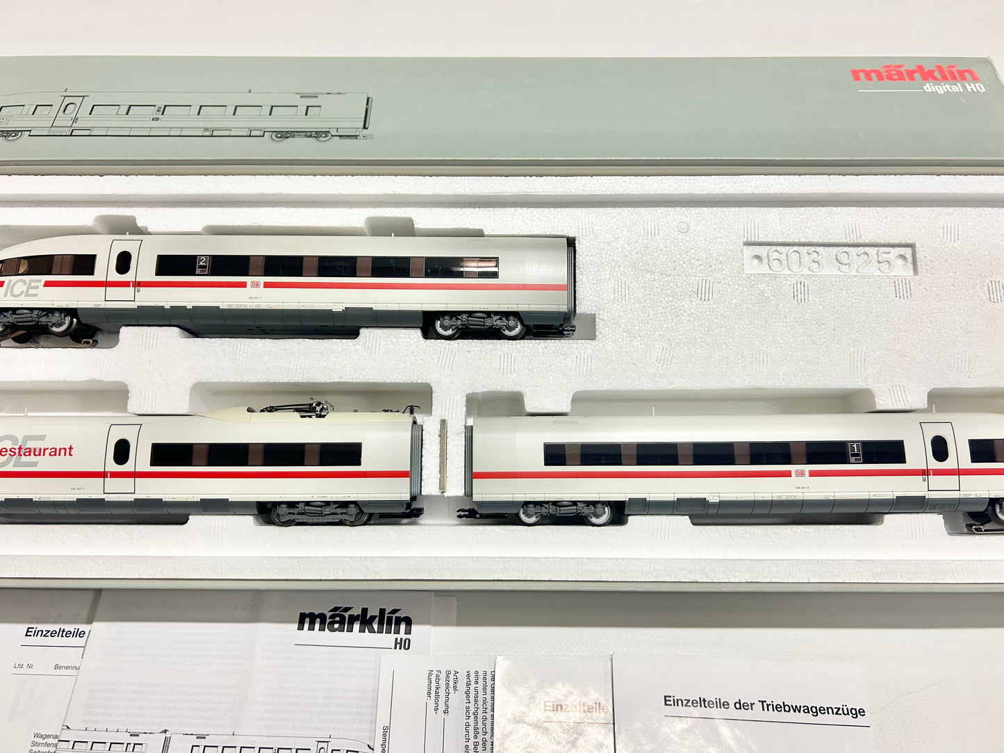 Märklin 37780 Digital ICE 3 Railcar Train InterCityExpress H0 