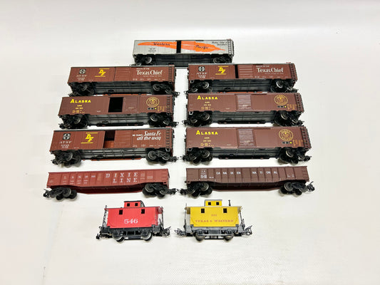 Märklin 11x USA Güterwagen Box Cars Konvolut H0