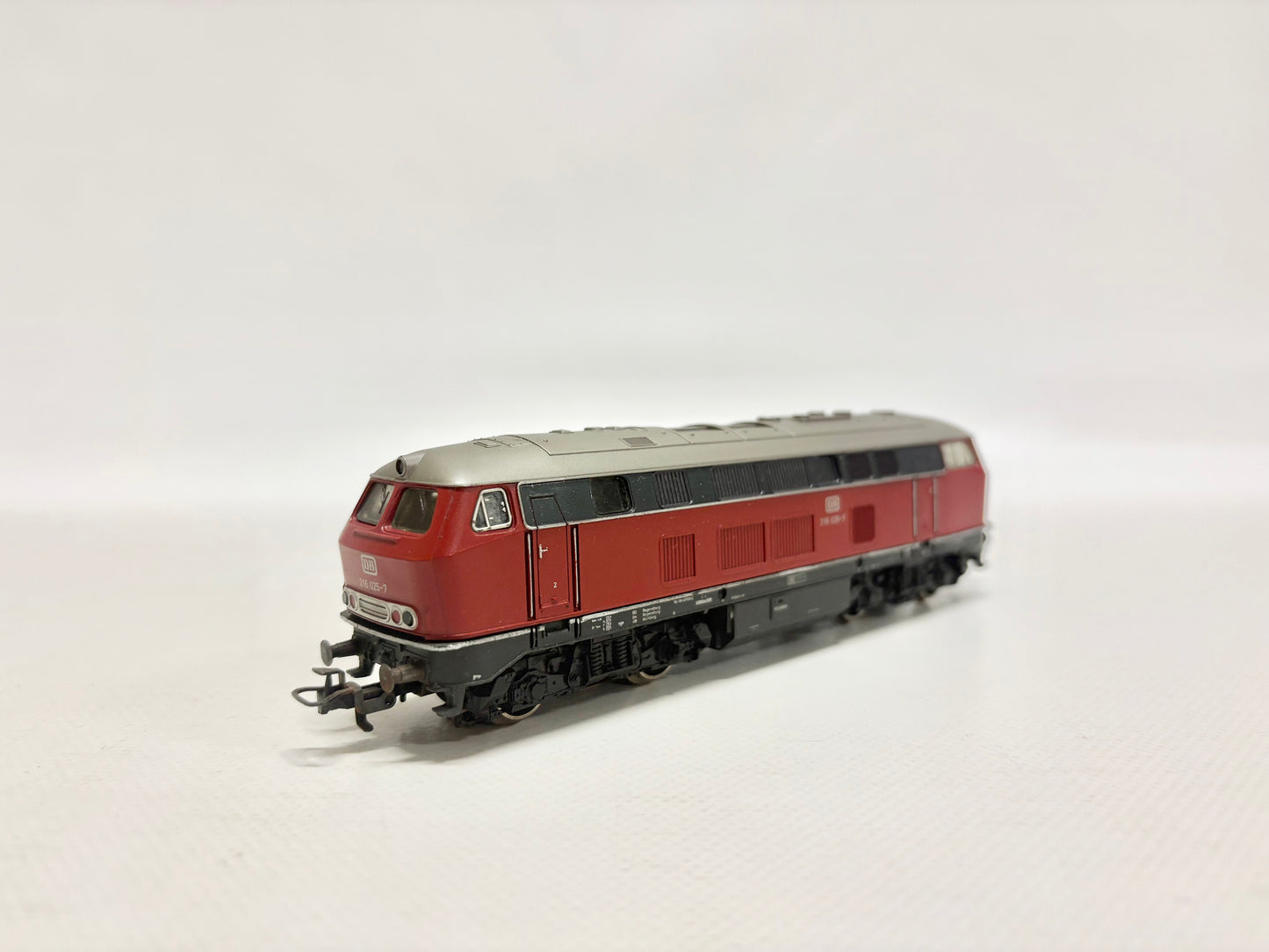 Märklin 3075 Diesellok Br 216 025-7 DB AC H0