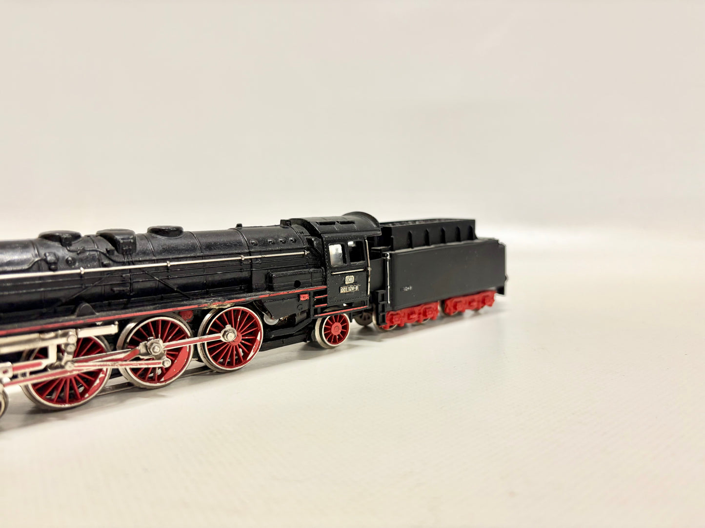 Märklin 3048 Dampflok + Rauchsatz Br 01 DB AC H0