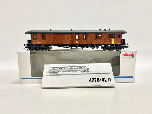 Märklin 4270 Schwedischer Gepäckwagen Holzwagen mit Innenbeleuchtug SJ AC H0