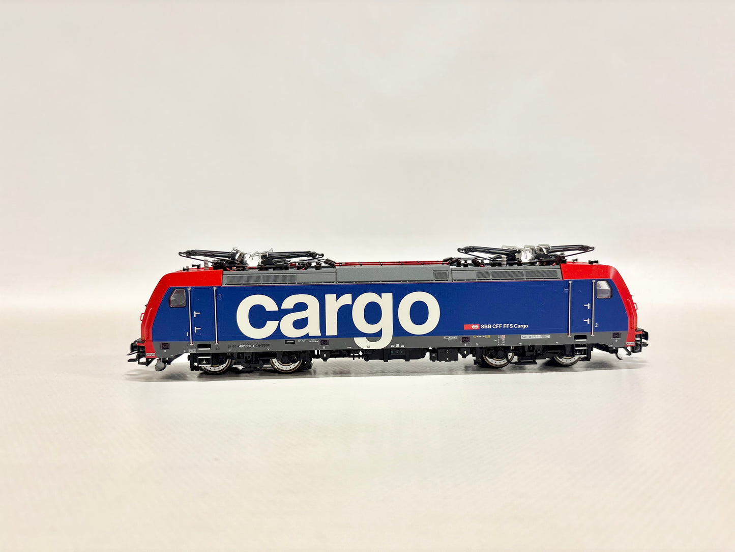 Märklin 37446 Mfx+ Digital & Sound E-Lok Br 482 036-1 SBB Cargo AC H0