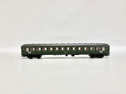 Märklin Personenwagen mit Innenbeleuchtung DB AC H0