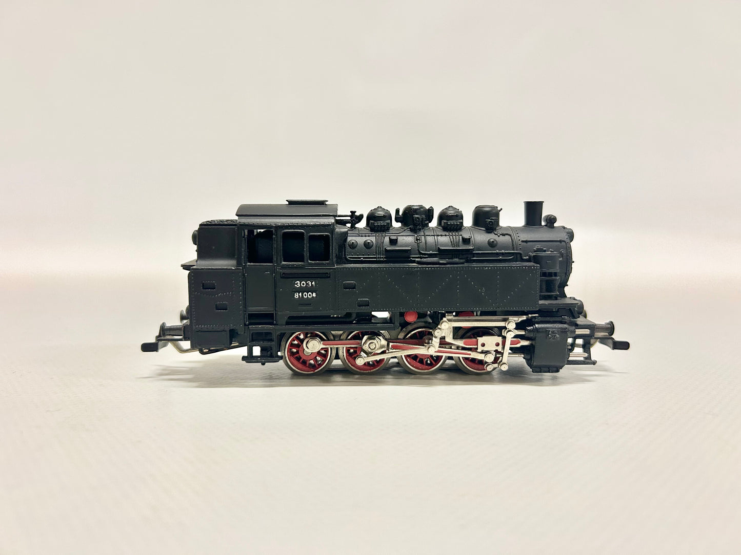 Märklin 3031 mit Telex Dampflok Br 81 004 DB AC H0 DEFEKT