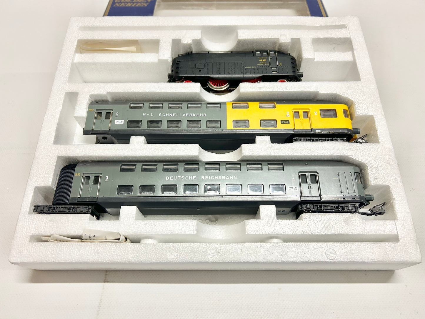 LIMA 149802 AC Zugpackung HL-Schnellverkehr mit Dampflok DR AC H0
