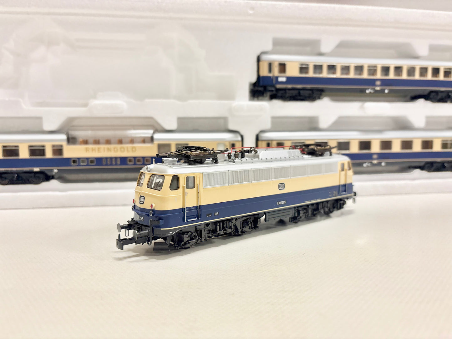 Märklin 28503 Zugpackung TEE "Rheingold" 1963 E-Lok mit Schnellzug DB AC H0