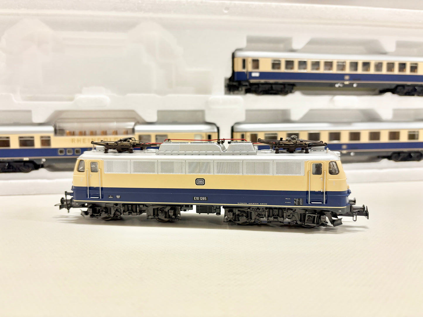 Märklin 28503 Zugpackung TEE "Rheingold" 1963 E-Lok mit Schnellzug DB AC H0
