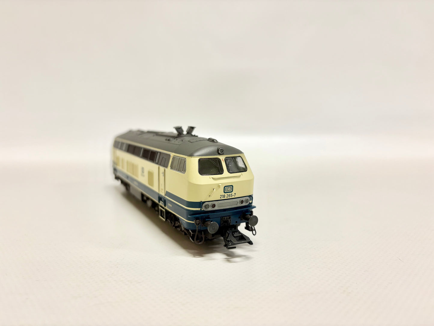 Märklin 37768 Mfx-Digital + Sound Diesellok Br 218 265-7 DB AC H0