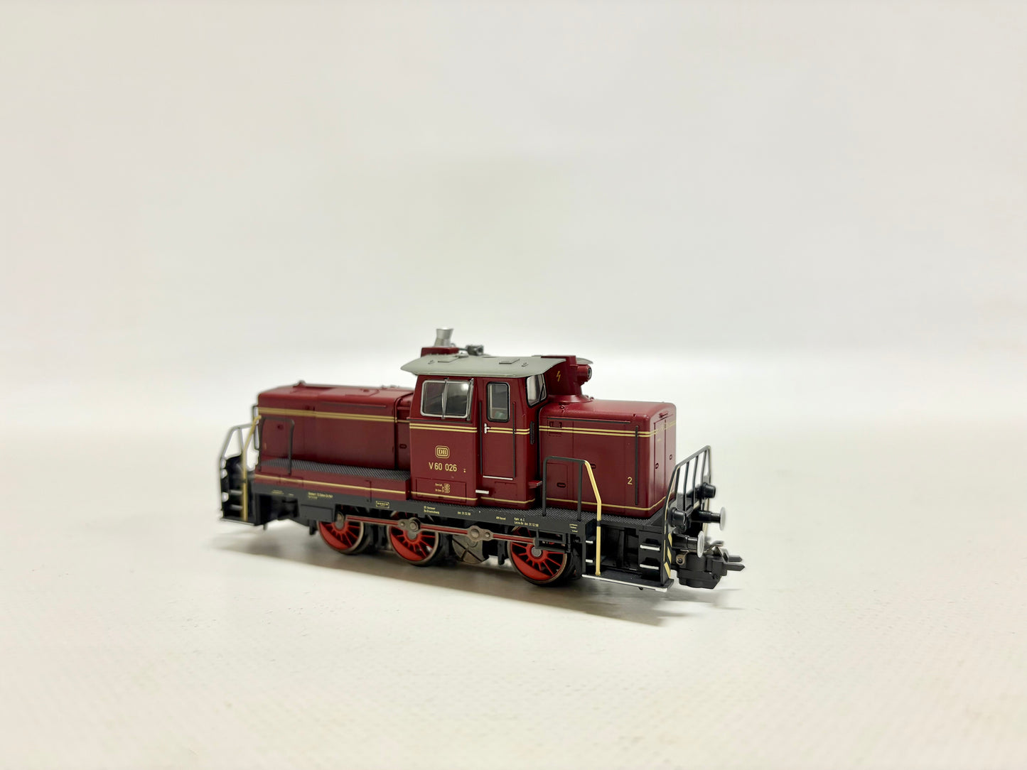 Märklin 37600 Mfx-Digital + Sound Diesellok V 60 026 DB AC H0