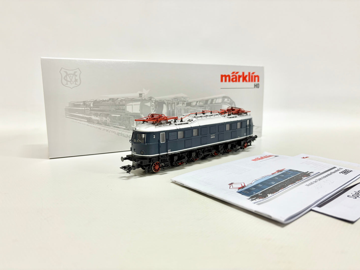 Märklin 39683 Mfx+ Digital & Sound E-Lok Br E18 32 DB AC H0