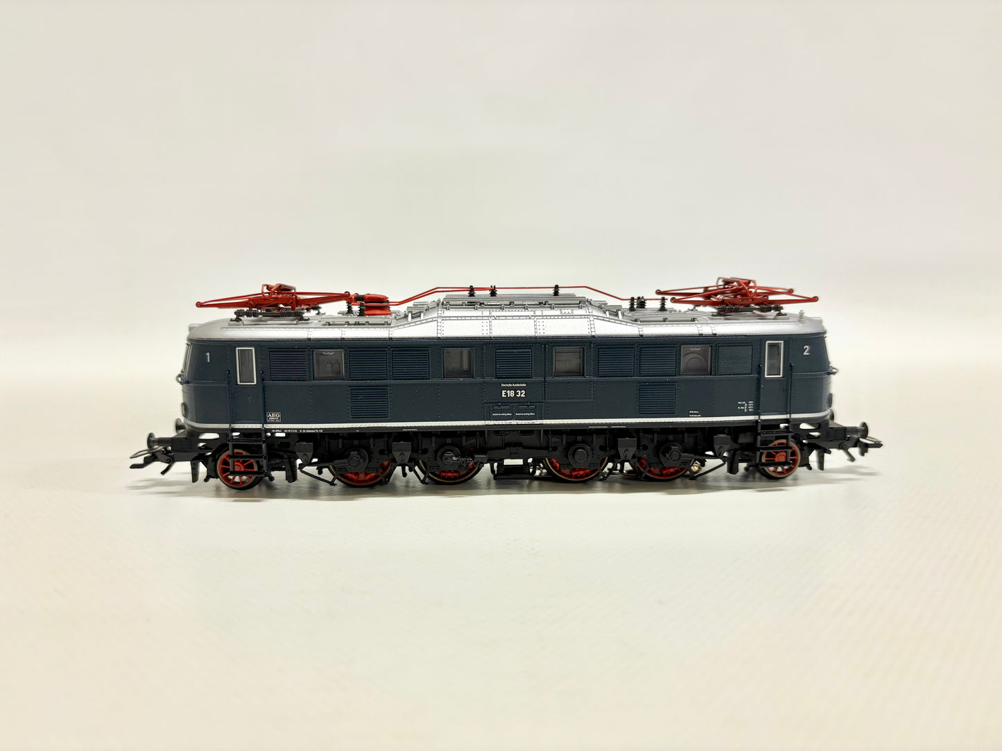 Märklin 39683 Mfx+ Digital & Sound E-Lok Br E18 32 DB AC H0