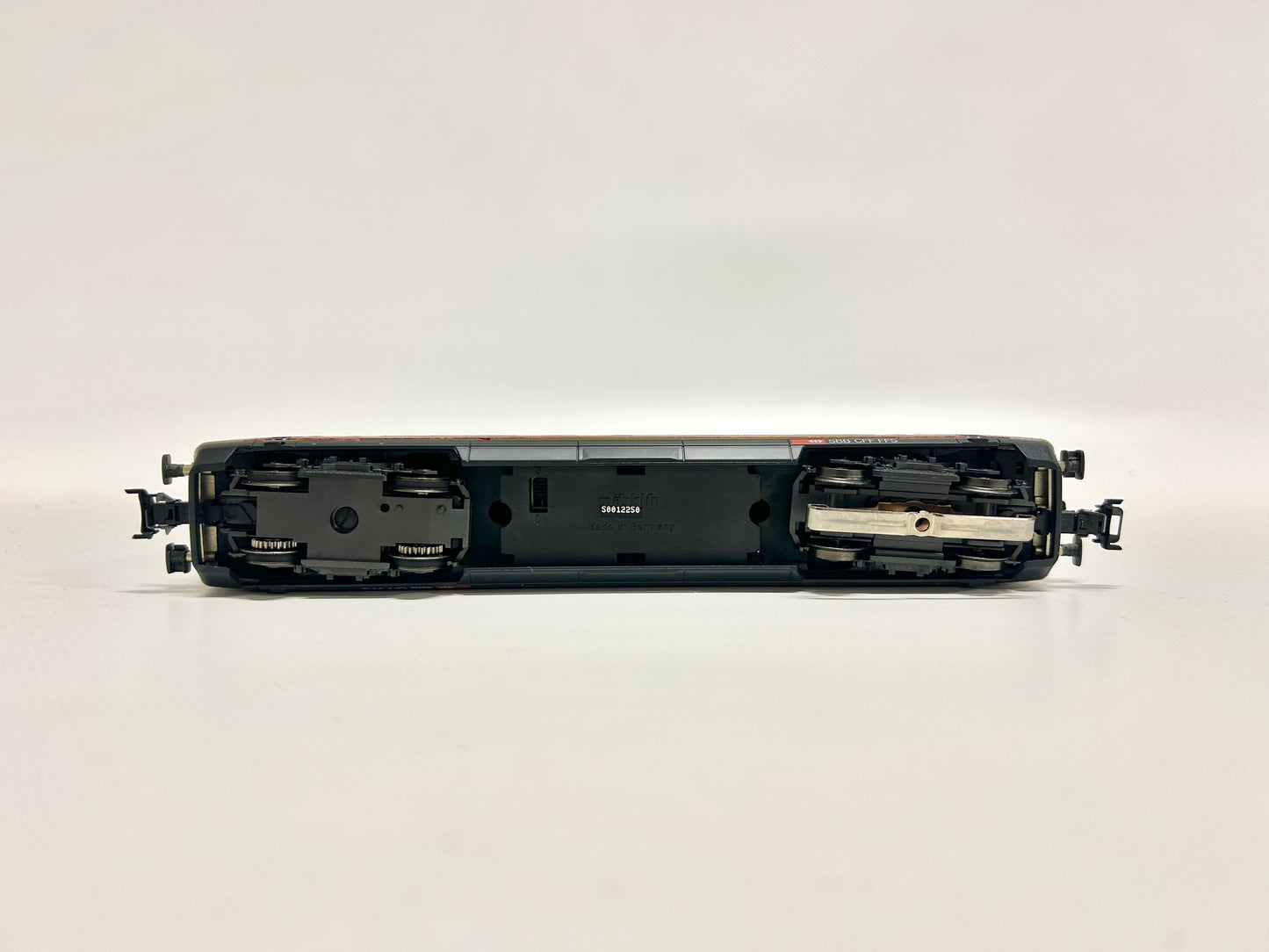 Märklin 39601 Digital Re 460 SBB electric locomotive H0
