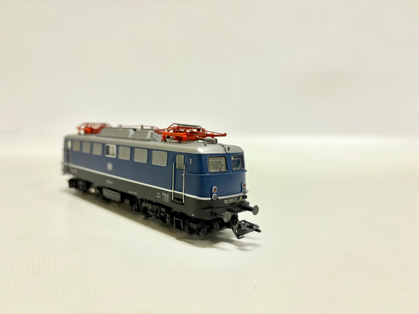 Märklin 37108 Mfx+ Digital & Sound E-Lok Br 110 263-1 DB AC H0