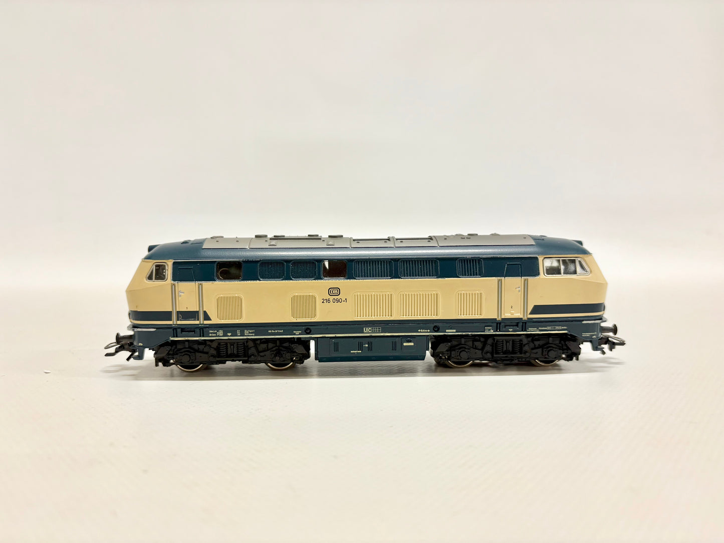 Märklin 3074 Mfx-Digital + Sound Umbau Diesellok Br 16 090-1 DB AC H0