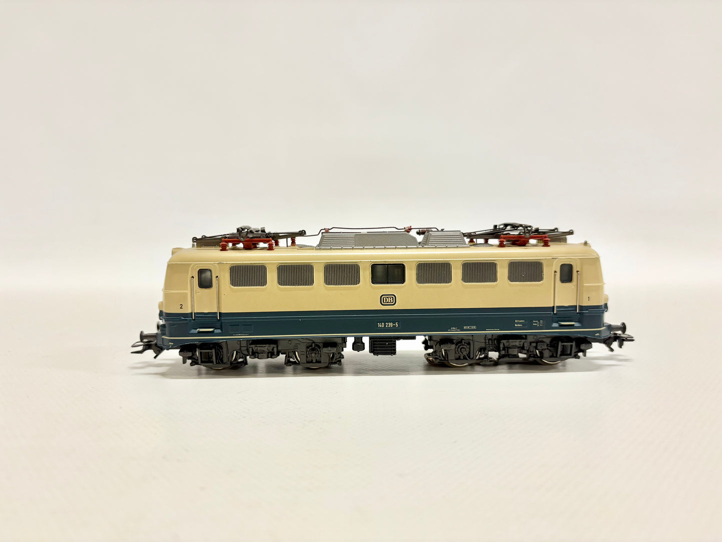 Märklin 3156 Mfx-Digital + Sound Umbau E-Lok Br 140 239-5 DB AC H0