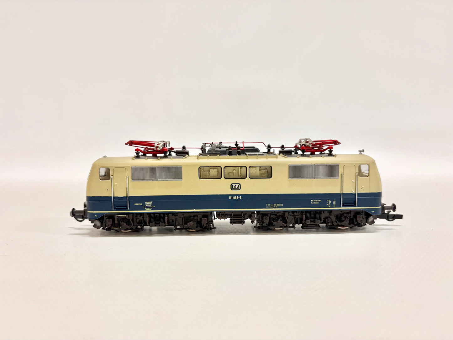 Roco 04133A E-Lok Br 111 094-9 DB DC H0