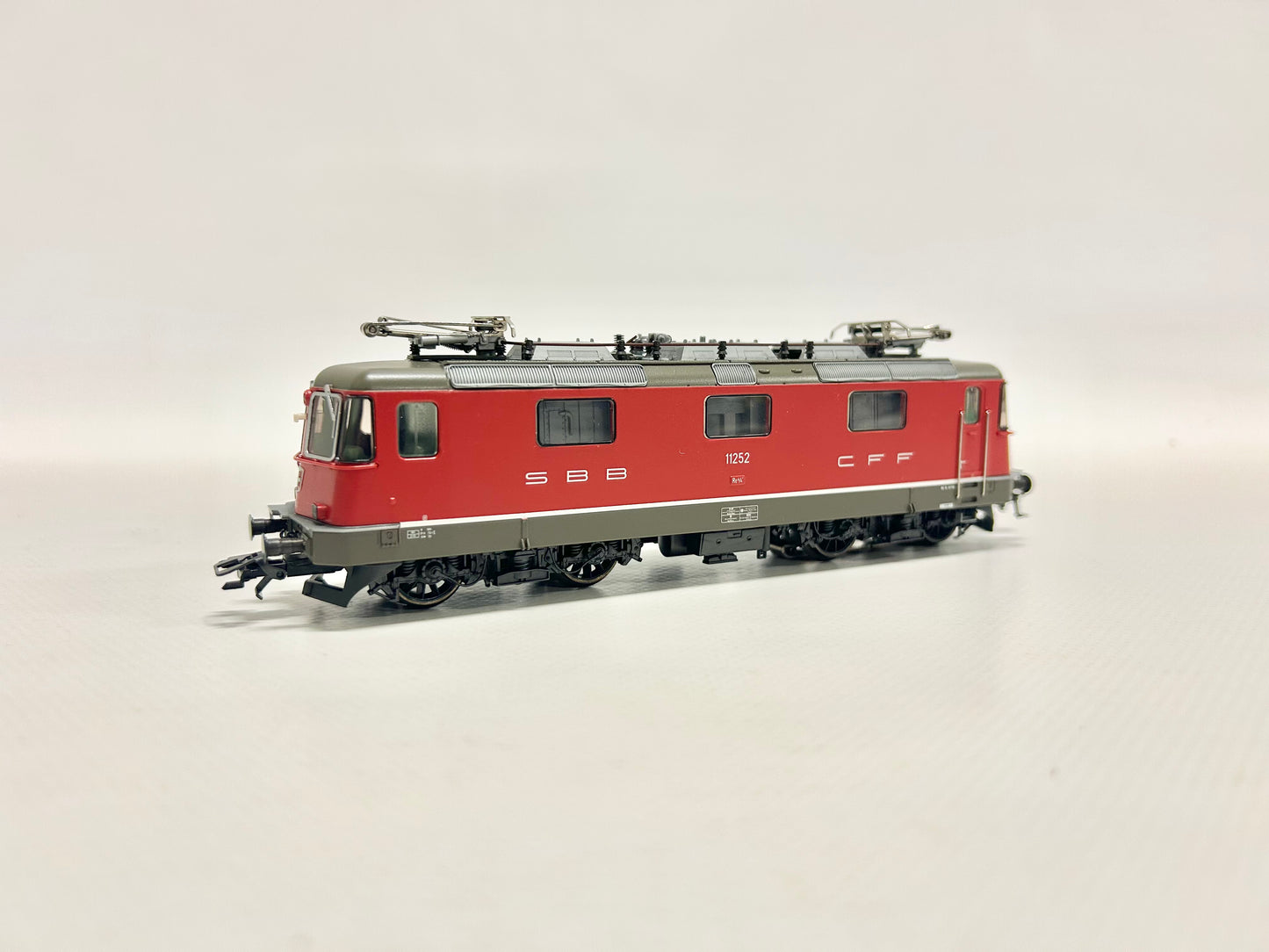 Märklin 37344 Digital Re 4/4 SBB E-Lok H0